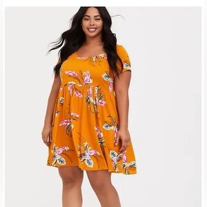 Torrid floral tunic top